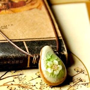 Women's Girls Bohemian Rustic Pendant Necklace with Flowers